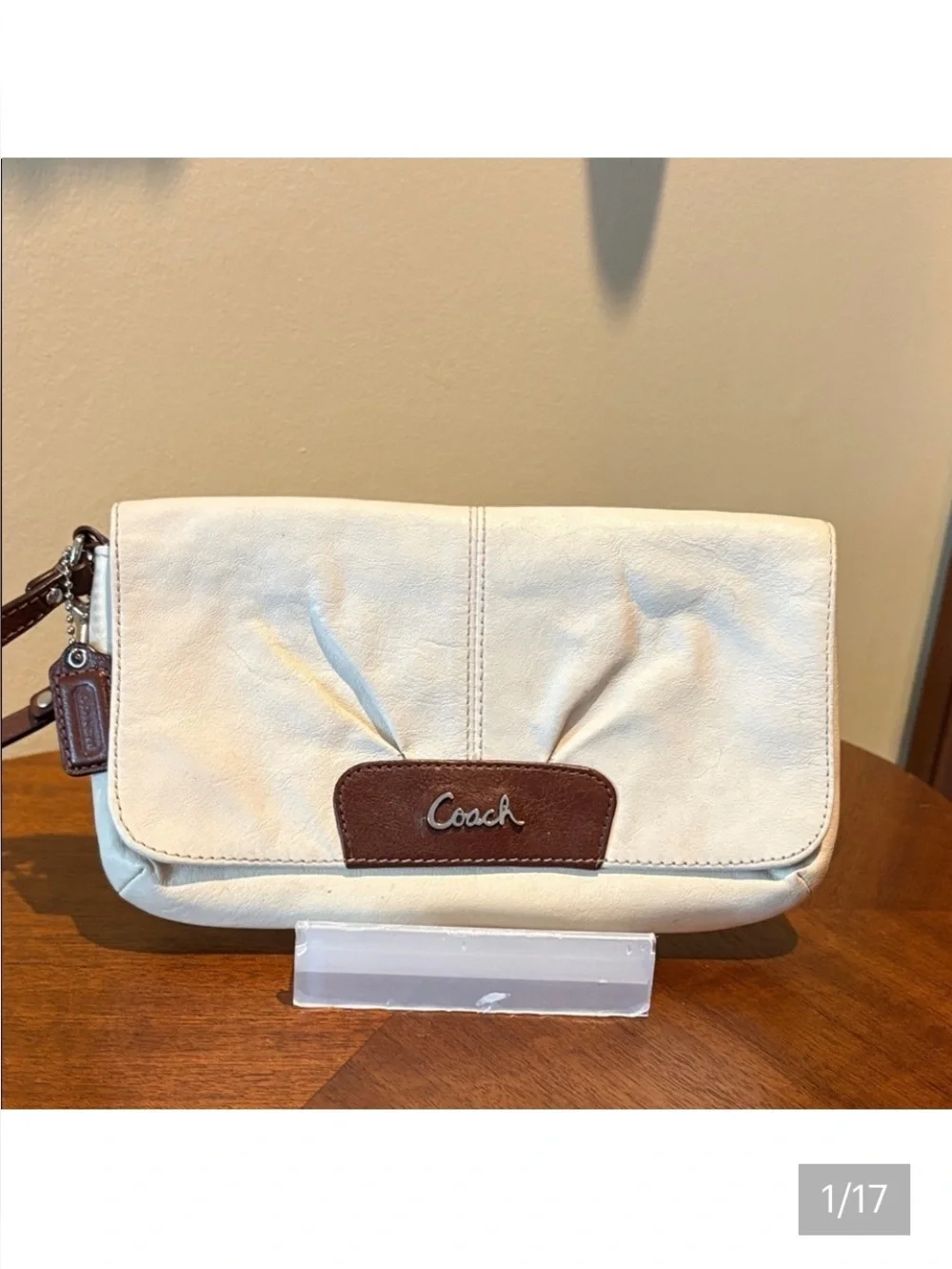 Coach Large Wristlet leather Cream /Brown Clutch card holder full front flap